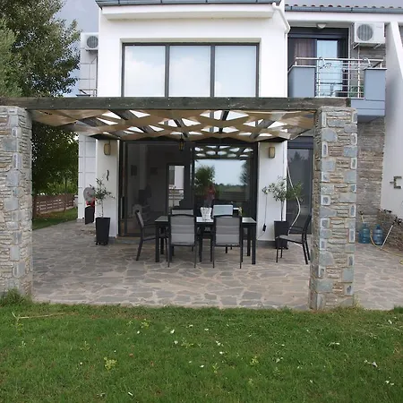 Дом отдыха Ellies's House *